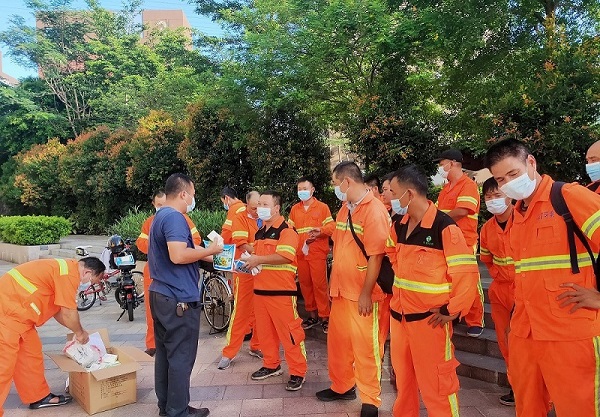 炎炎夏日，情系一线——夏季高温“送清凉”活动