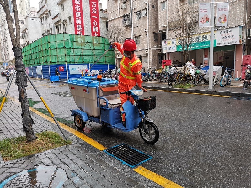 可回收垃圾清运的应用